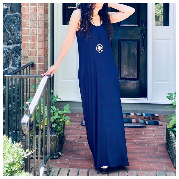 NAVY BLUE LOOSE FIT SIDE POCKETS TANK MAXI DRESS - Picture 8 of 11
